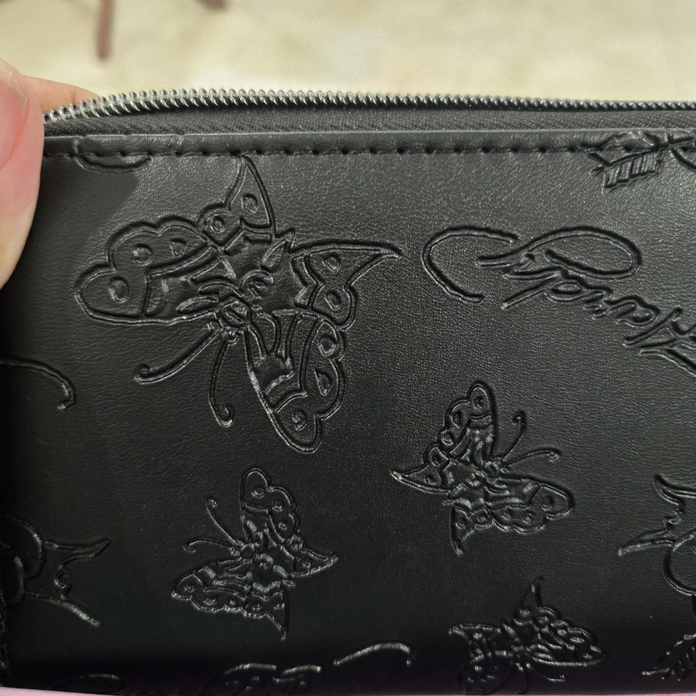 Ed Hardy Black Wallet and Key Ring Gift Set
